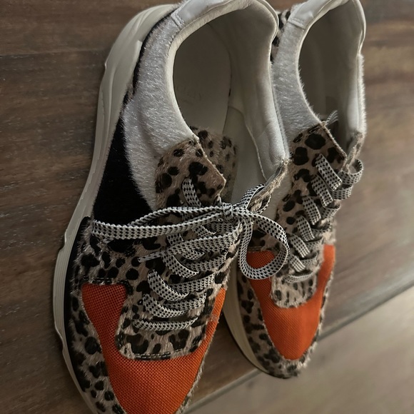 Leopard and orange sneakers - Picture 6 of 6